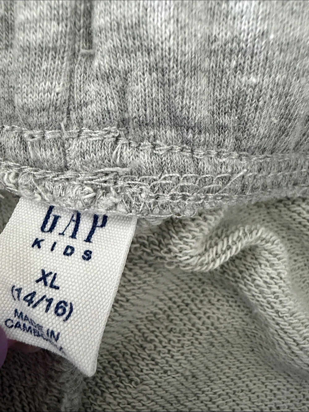 GAP Light Gray Kids Sweatpants with Logo. Boys size XL 14/16